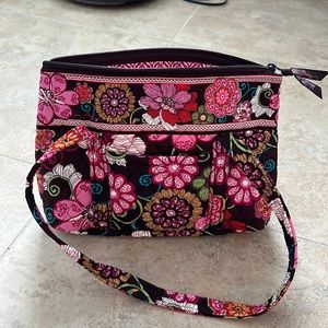 Vera Bradley Zipper Bag with 6 interior pockets.